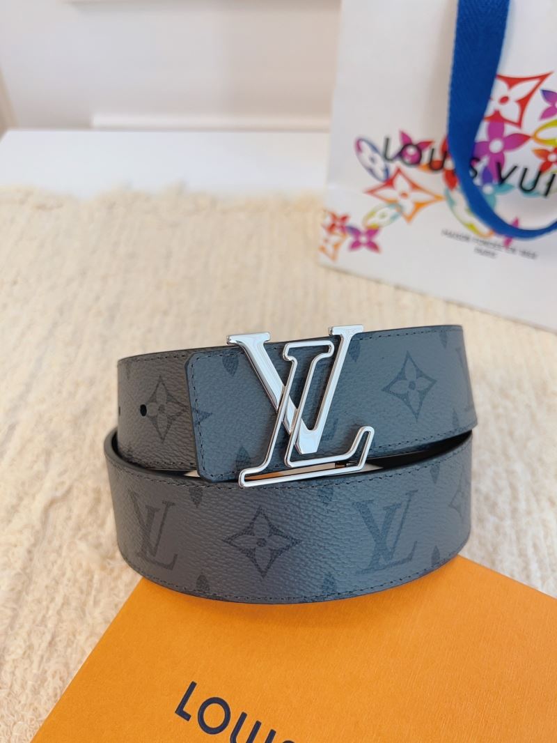 l0vis Vvtt0n belts